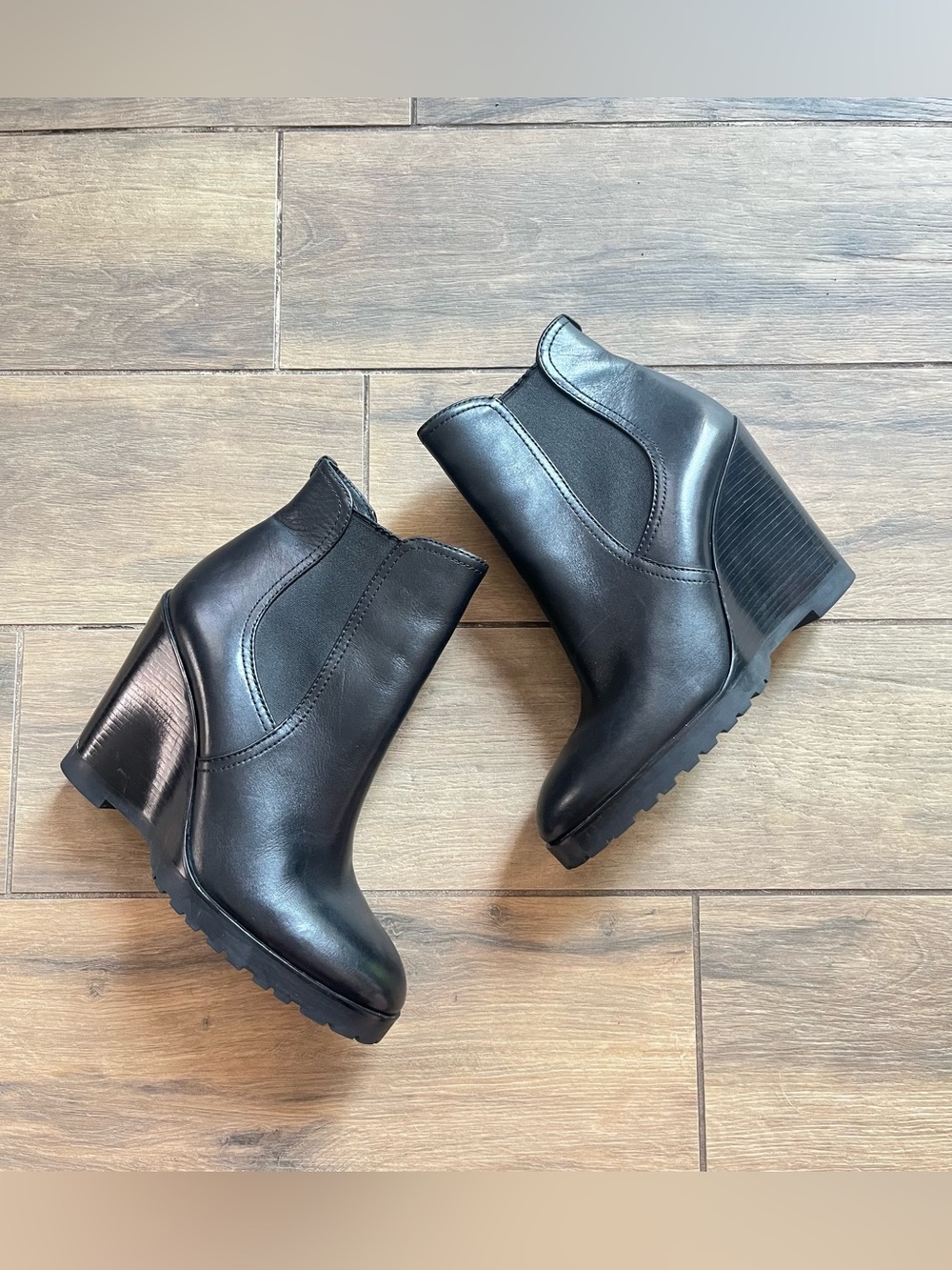 Michael Kors black leather wedge booties 9